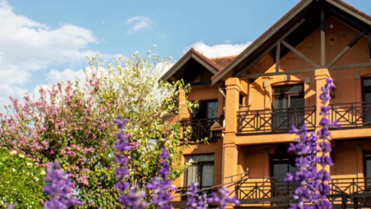Radisson Hotel Tamboho Waterfront Antananarivo Exteriör bild