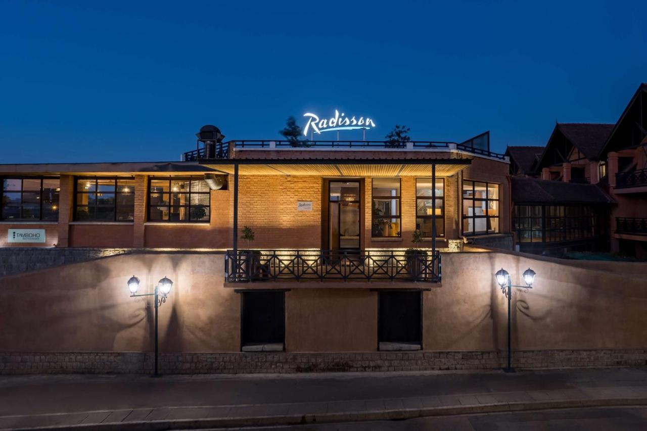 Radisson Hotel Tamboho Waterfront Antananarivo Exteriör bild