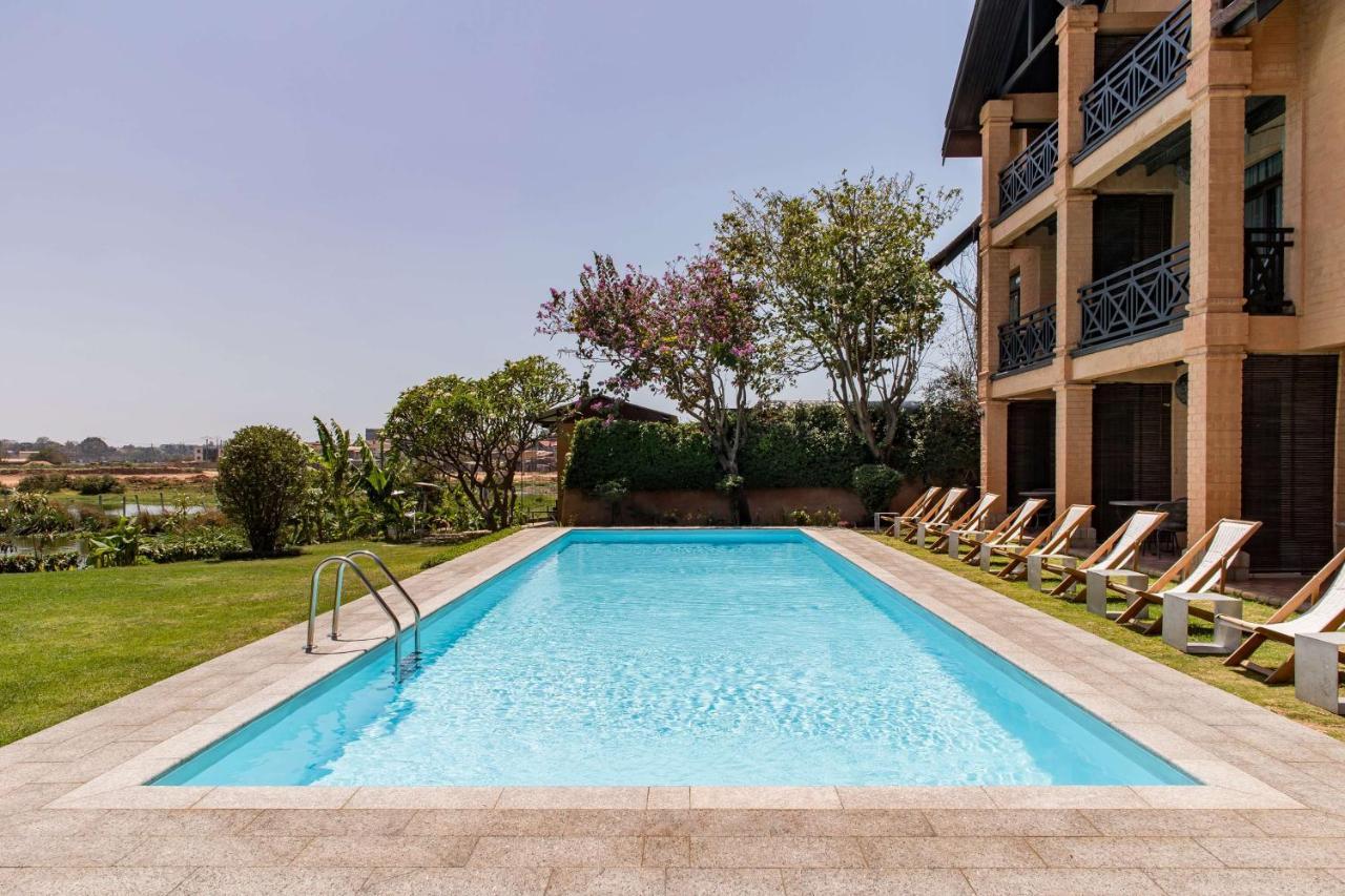 Radisson Hotel Tamboho Waterfront Antananarivo Exteriör bild
