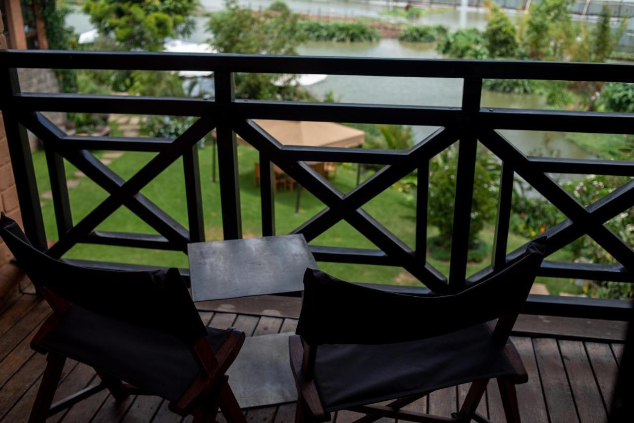 Radisson Hotel Tamboho Waterfront Antananarivo Exteriör bild